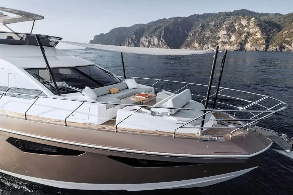 Azimut 60 Fly